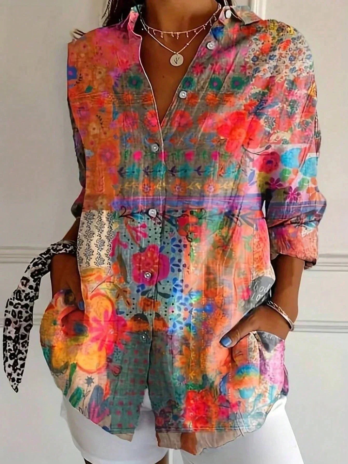 Annika | Farverig bluse med legende print